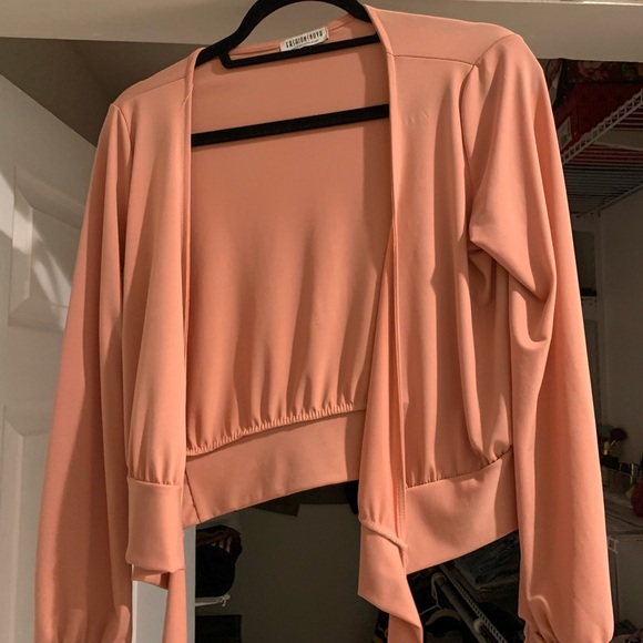 Top - Picture 2 of 2